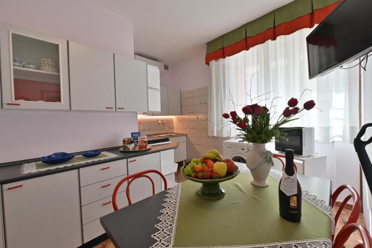 Residence Mariavittoria Lido di Jesolo Eksteriør bilde