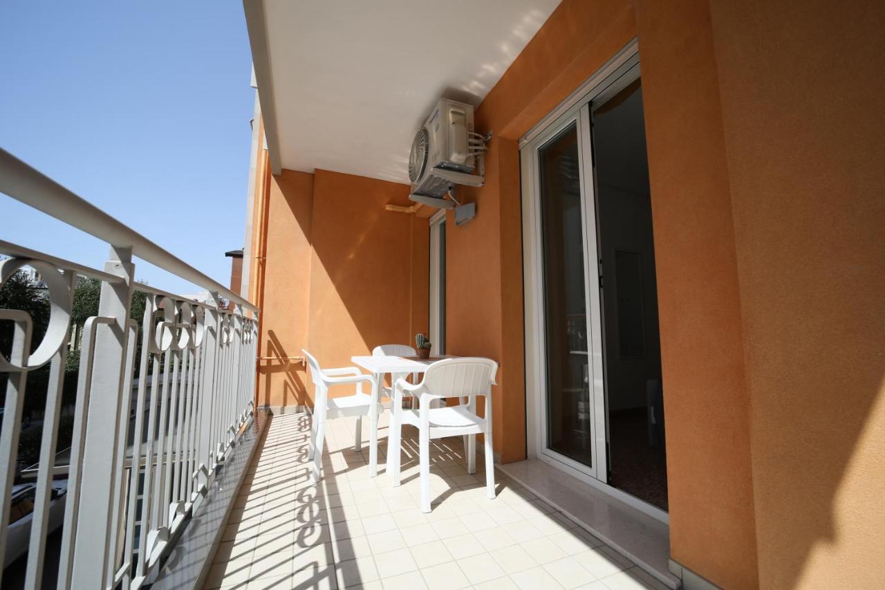 Residence Mariavittoria Lido di Jesolo Eksteriør bilde