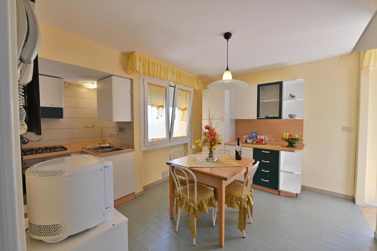 Residence Mariavittoria Lido di Jesolo Eksteriør bilde