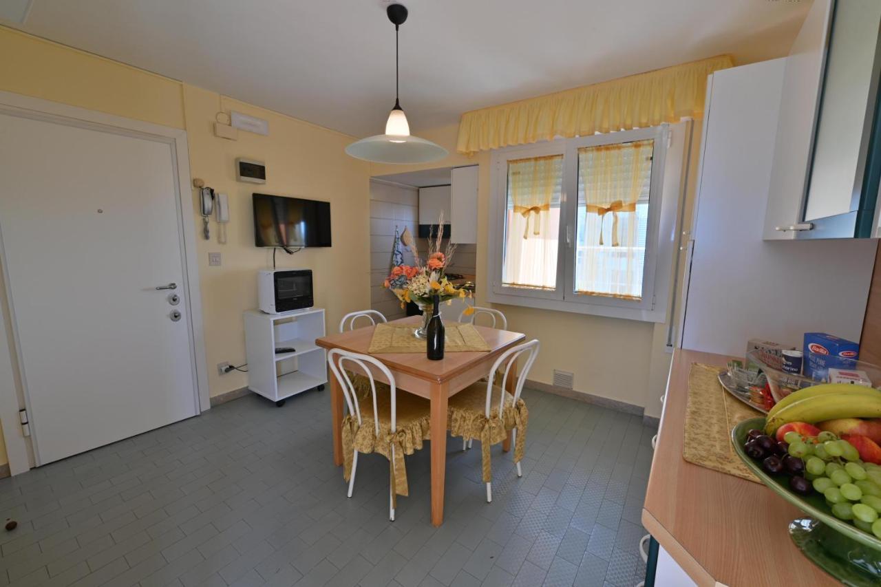 Residence Mariavittoria Lido di Jesolo Eksteriør bilde
