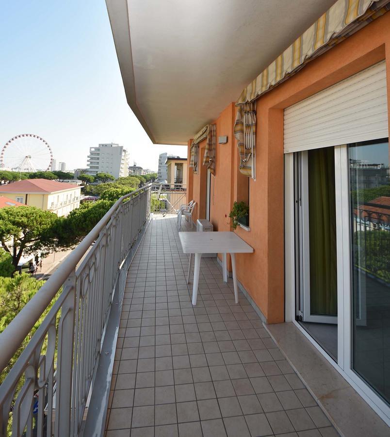 Residence Mariavittoria Lido di Jesolo Eksteriør bilde