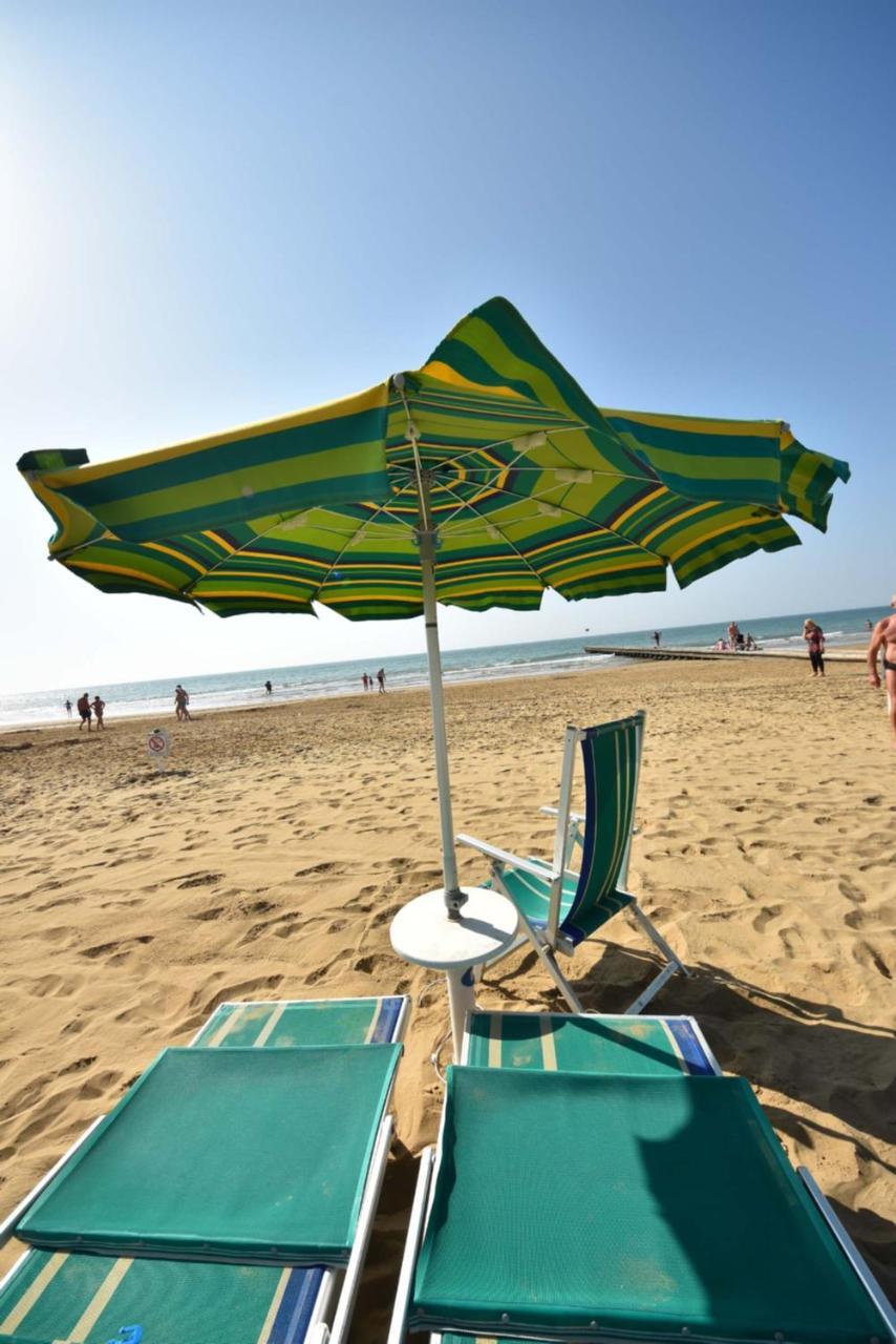 Residence Mariavittoria Lido di Jesolo Eksteriør bilde